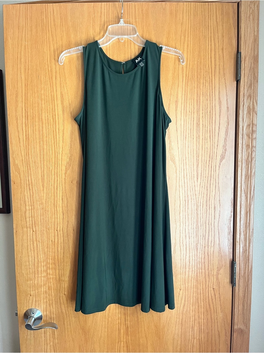 Anne Klein olive Green Sleeveless Dress